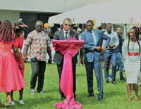 Visite du Président du Conseil Economique, Social, Environnemental et Culturel (CESEC) à la société PLASTICA.