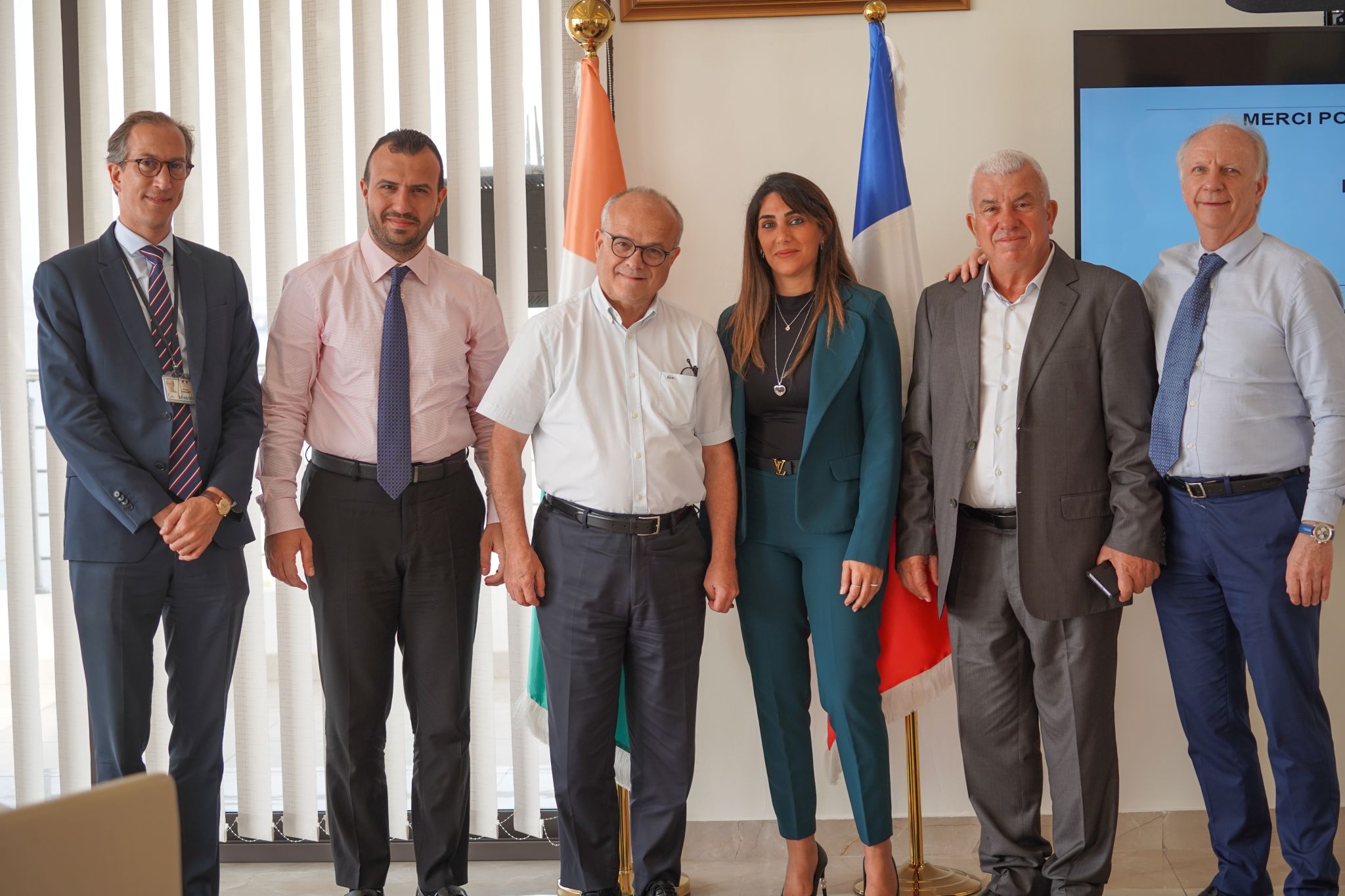 VISITE DE L’AMBASSADEUR DE FRANCE À PLASTICA CI