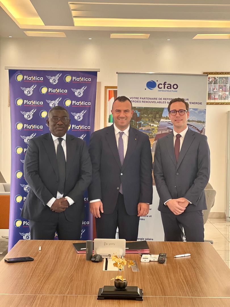SIGNATURE DE CONVENTION ENTRE PLASTICA CI ET CFAO : UN ENGAGEMENT FORT EN FAVEUR D’UNE INDUSTRIE DURABLE
